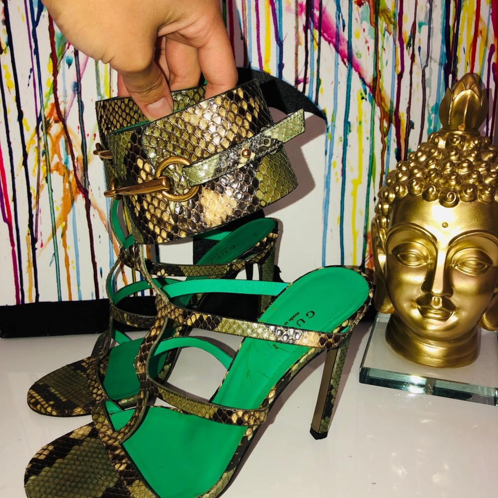 Gucci Rsula Python Heels Rare! Gem - image 2